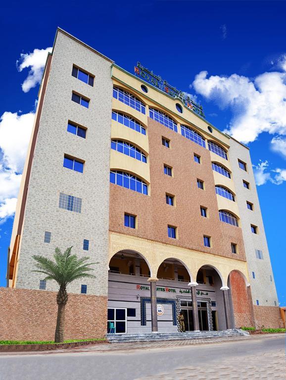 Royal Suites Hotel ヌアクショット エクステリア 写真