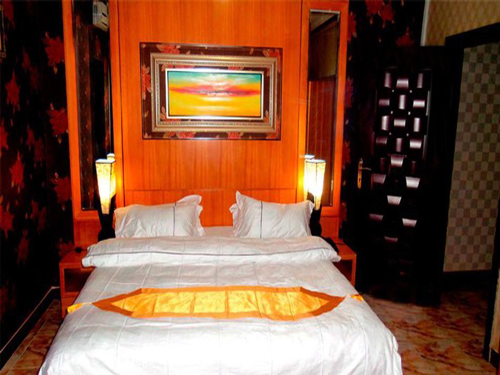 Royal Suites Hotel ヌアクショット 部屋 写真